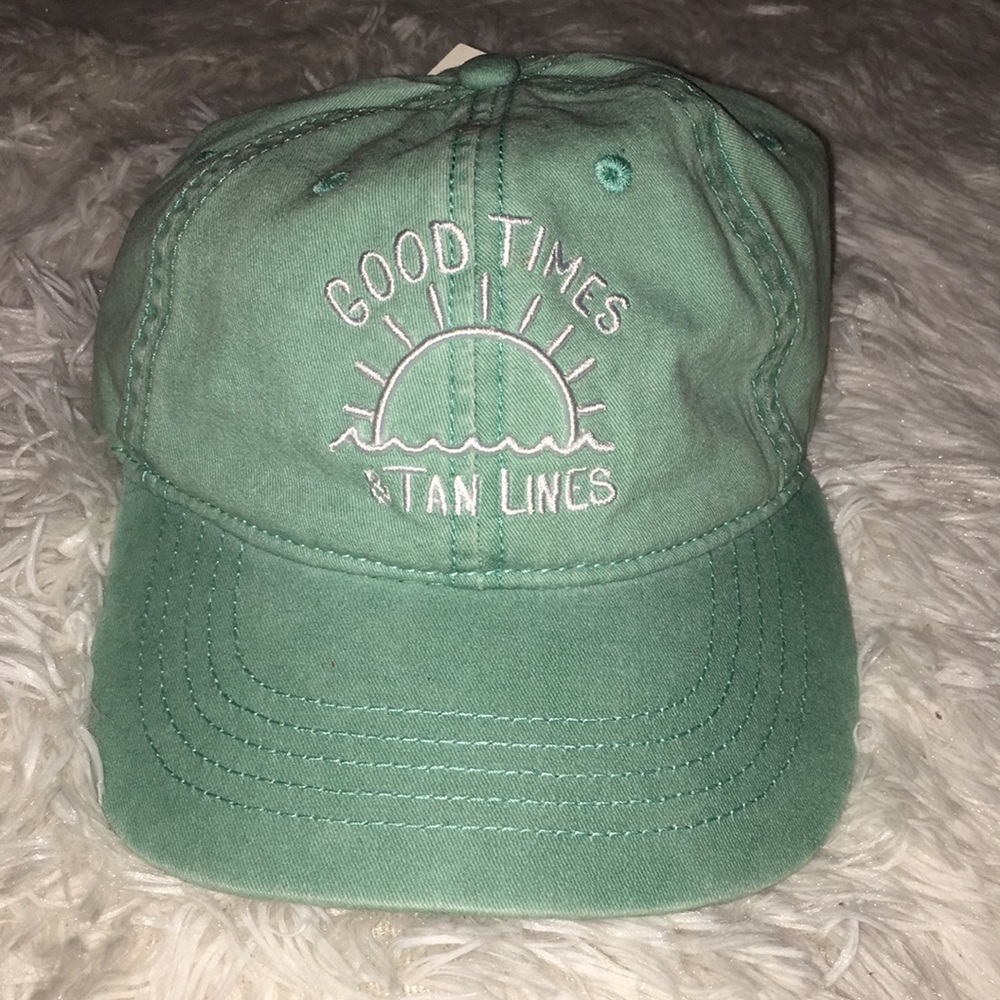 NWT. Hat.